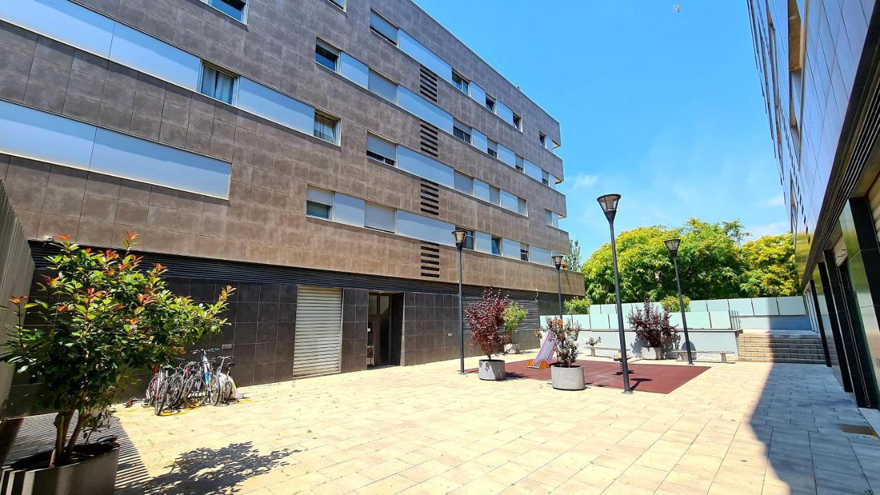 סנט אדריה דה בסוס Forum-Ccib-Relax Flats מראה חיצוני תמונה