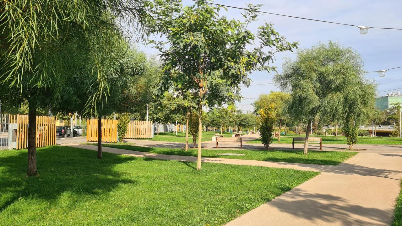 סנט אדריה דה בסוס Forum-Ccib-Relax Flats מראה חיצוני תמונה